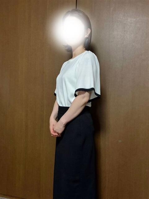 宮田絵里 五十路マダム愛されたい熟女たち 津山店（熟女デリヘル）