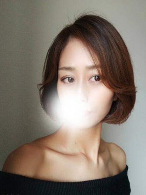川本なお マダムと紳士（【非風俗】メンズエステ）
