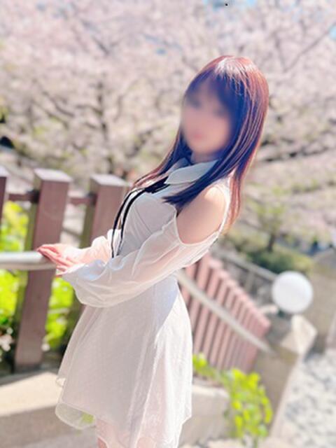 えみか かりんと赤坂(派遣型オナクラ)