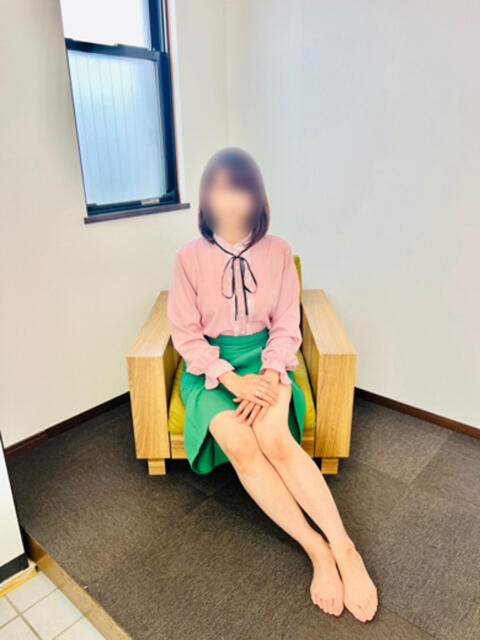 鈴代（すずよ） おもてなし婦人（人妻系デリヘル）