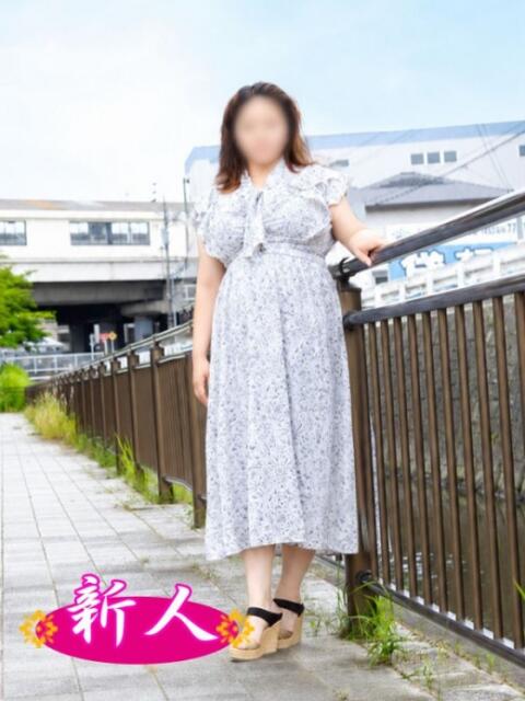 浜崎 ゆら こあくまな熟女たち三河店（KOAKUMAグループ）（人妻・熟女デリヘル）