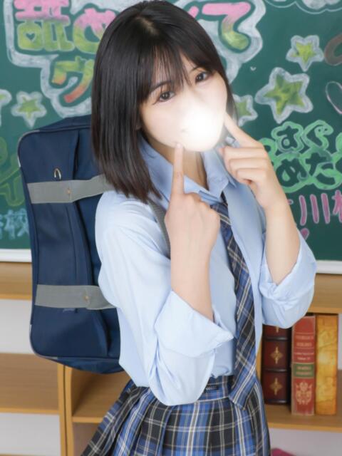 めむ 舐めたくてグループ～君とサプライズ学園～越谷校（デリヘル）