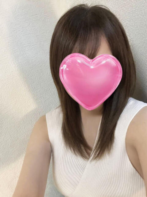 らら エステティシャンの彼女（【非風俗】メンズエステ）