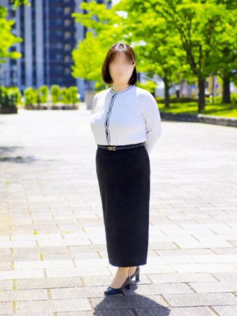 相田 みほ こあくまな人妻・熟女たち山口店(KOAKUMAグループ)(人妻・熟女デリヘル)