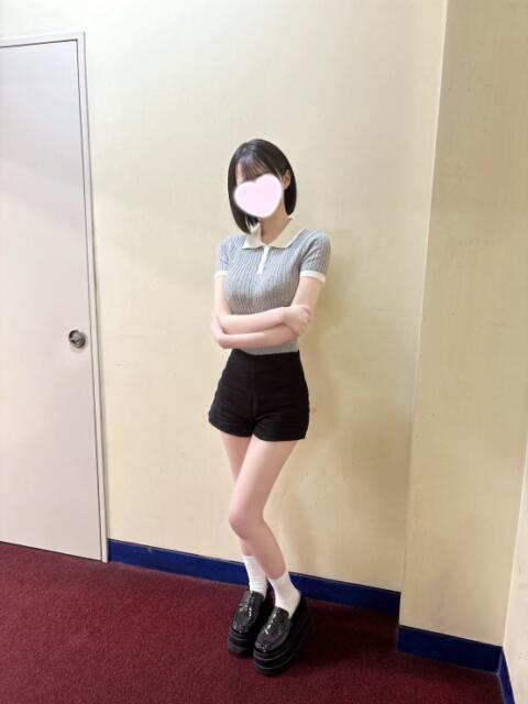 あみ 池袋S級素人派遣型東京美少女物語（派遣型リフレ）