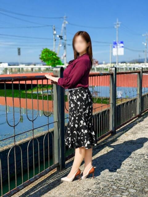 岩下 愛音 こあくまな人妻・熟女たち岡山店（KOAKUMAグループ）（人妻・熟女デリヘル）