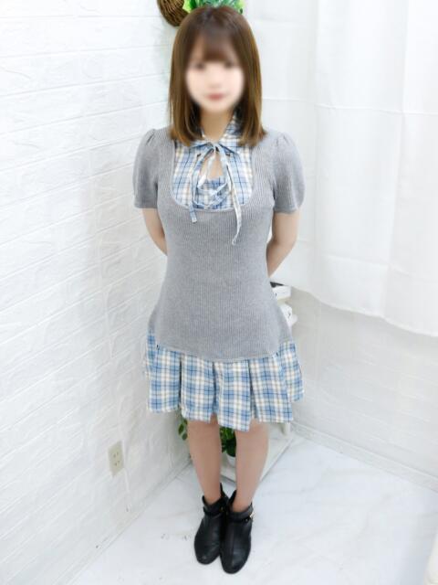 いちか 秋葉原鑑賞ガール（オナクラ）