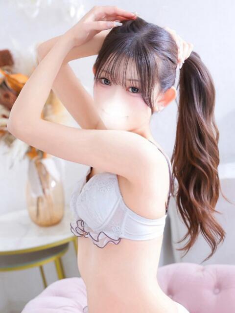 ゆあん★未完成の初心な現役JD Chloe五反田本店 S級素人清楚系デリヘル(デリヘル)