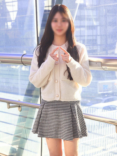 綾瀬さゆき 渋谷ミルク（派遣型オナクラ(手コキ)）