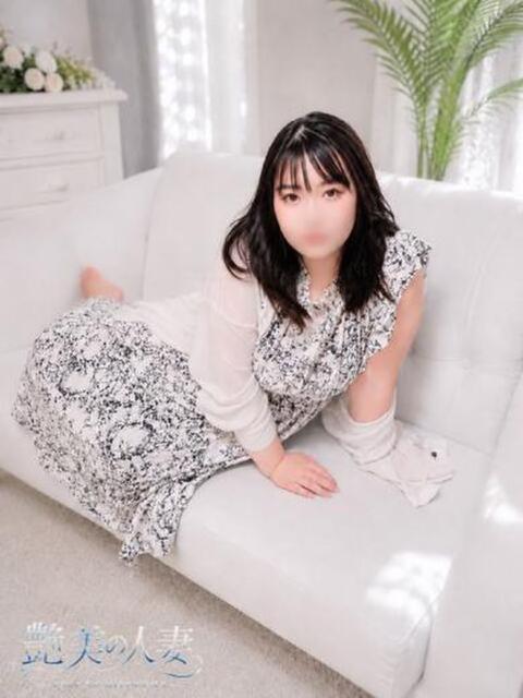 さら♡爆乳Hカップ妻 艶美の人妻沼津店~濃厚オプション無双~(人妻デリヘル)