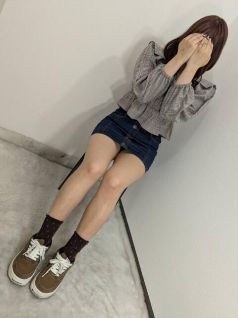 りおん 池袋しろパラ（ホテヘル（手コキ・オナクラ））