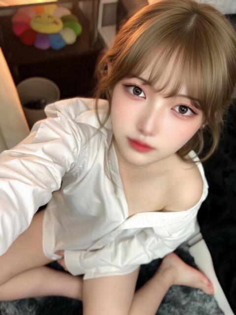 はな とある風俗店♡やりすぎさーくる新宿大久保店♡で色んな無料オプションしてみました（デリヘル）