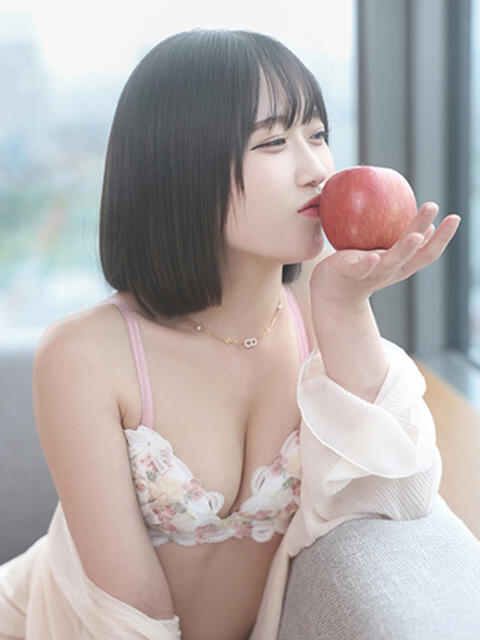 柚野ねね ウルトラロイヤル（デリヘル）