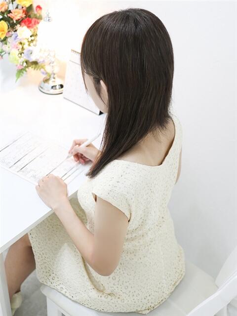 谷垣 ここ奈 人妻セレブ宮殿（人妻デリヘル）
