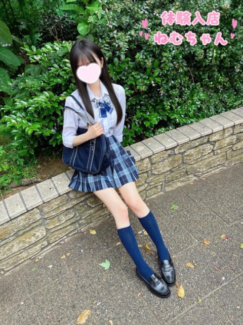 ねむ 池袋S級素人派遣型東京美少女物語（派遣型リフレ）