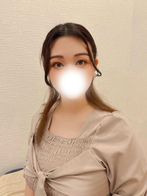 ひまり（噂のiカップ） おクンニ天国～Rising Group～（店舗型オナクラ(クンニ☓手コキ)）