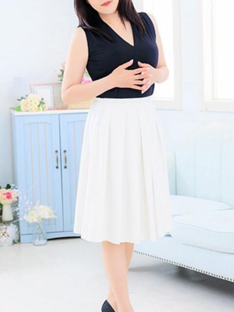 奏水（かなみ） PLUS難波店（熟女デリヘル）