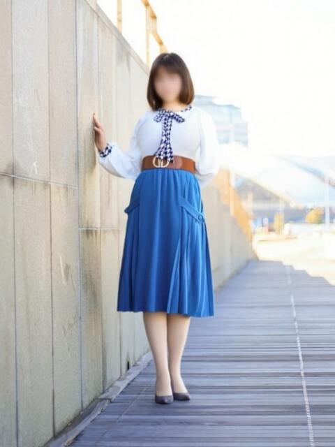 綾野 りこ こあくまな熟女たち 高松店（KOAKUMAグループ）（人妻・熟女デリヘル）