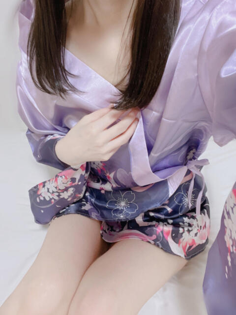 みな クラブリリー（セクキャバ）