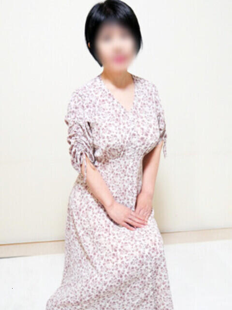 きぬえ 熟女デリヘル秘宝館Z（人妻・熟女デリヘル）
