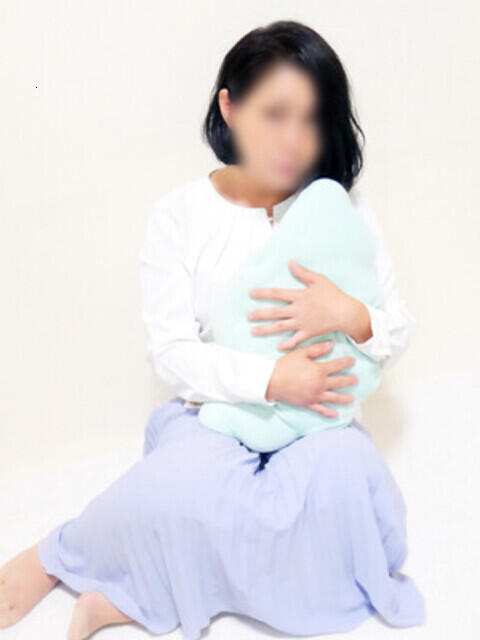 たえこ 熟女デリヘル秘宝館Z（人妻・熟女デリヘル）