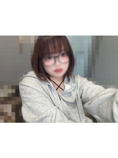 18歳☆ヒナ チュパチャップス（デリヘル）