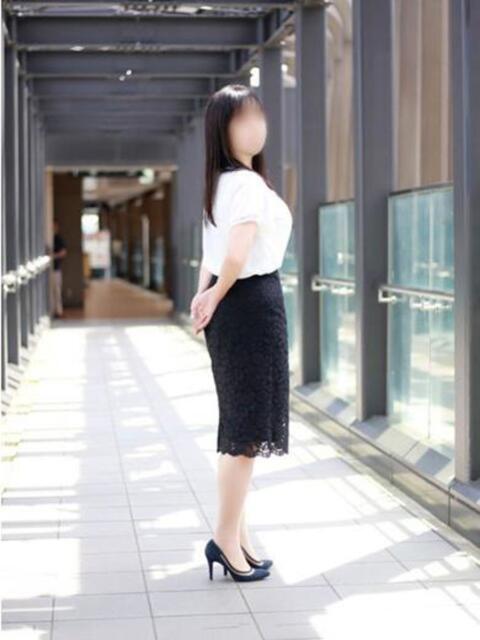小泉めい こあくまな熟女たち 西川口店(KOAKUMAグループ)（人妻・熟女デリヘル）