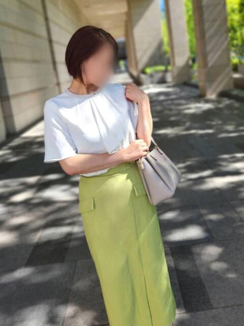 いつき 完熟ばなな 谷九店(熟女待ち合わせ型デリヘル)