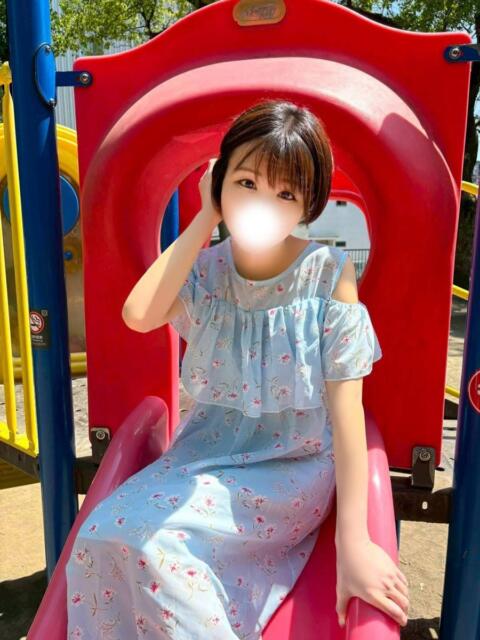 なぎさ(魅惑の美スタイル) おクンニ天国~Rising Group~(店舗型オナクラ(クンニ☓手コキ))