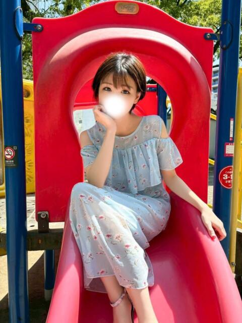 なぎさ(魅惑の美スタイル) おクンニ天国~Rising Group~(店舗型オナクラ(クンニ☓手コキ))