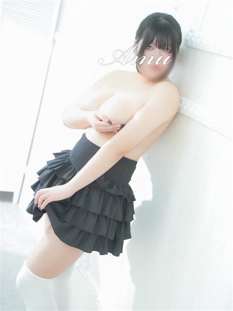 あむ 西船人妻花壇（人妻デリヘル）