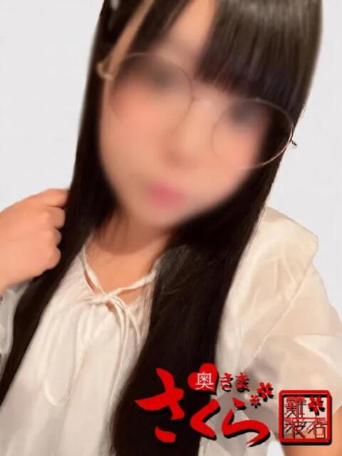 あめ 奥様さくら難波店（人妻系ホテヘル）