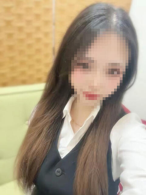 霧島てん 淫乱OL派遣商社 斉藤商事（デリヘル）