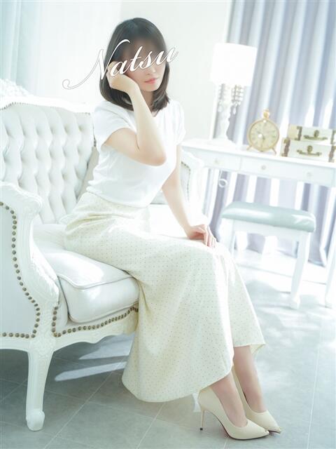 なつ 西船人妻花壇（人妻デリヘル）