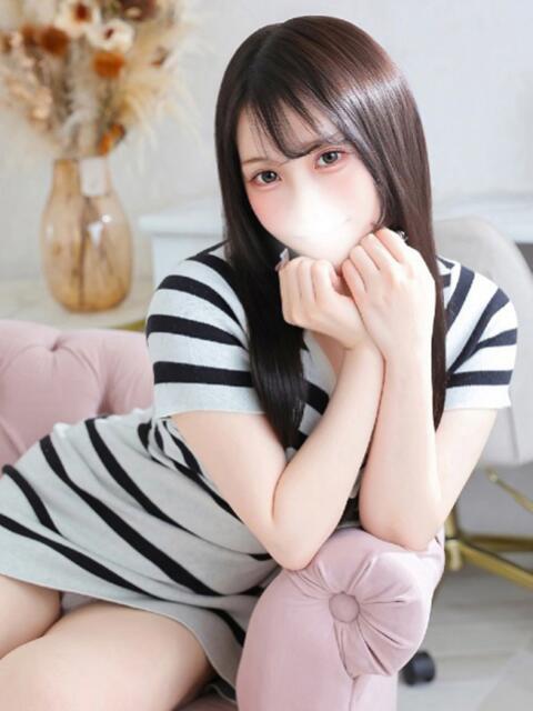 ひめか★神乳Iカップの現役JD Chloe五反田本店　S級素人清楚系デリヘル（デリヘル）