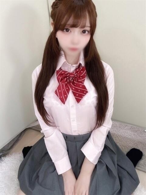 ゆめな E+アイドルスクール新宿・歌舞伎町店（デリヘル）