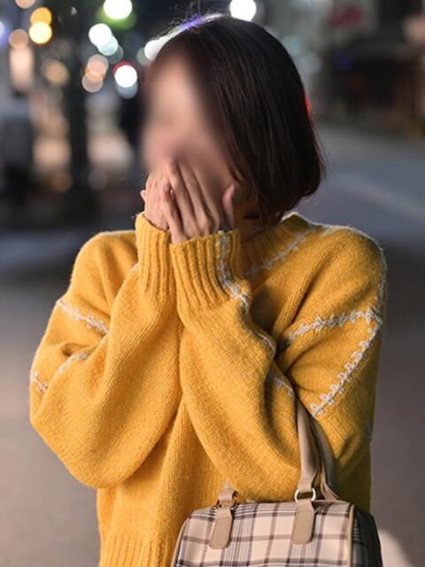 りの 梅田ゴールデン倶楽部（店舗型痴女ヘルス）