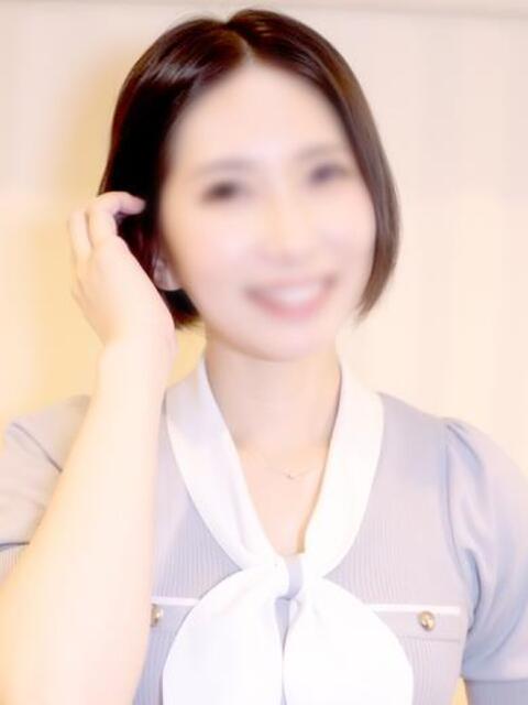 えりか 人妻、密感女子専門店　五反田エース（人妻デリヘル）