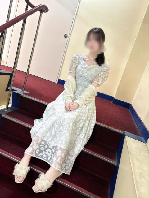 あかね 池袋S級素人派遣型東京美少女物語（派遣型リフレ）