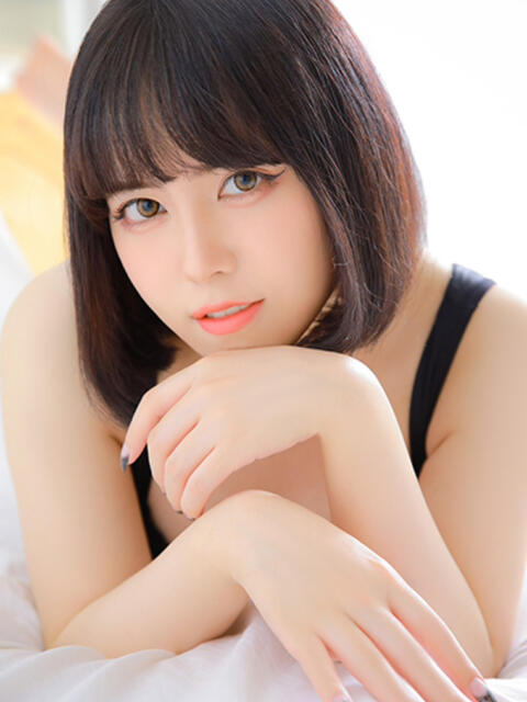 りぃ 浜松ニューハーフヘルスプラチナム（ニューハーフヘルス）