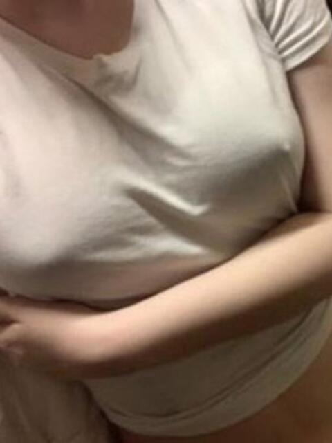 長谷川かれん 全裸美女からのカゲキな誘惑（ホテヘル＆デリヘル）