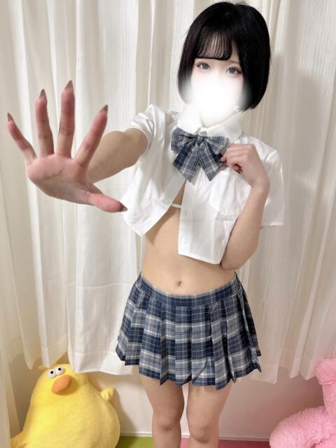 綾瀬みなと 池袋ストリーム（【非風俗】メンズエステ）