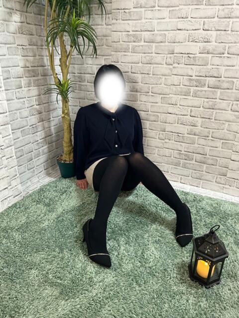 【ひな】奥様 静岡人妻教室（人妻デリヘル）