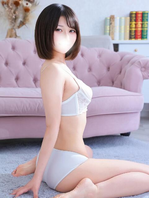 りん★ロリ×キス魔な敏感素人娘 Chloe鶯谷・上野店 S級素人清楚系デリヘル（デリヘル）