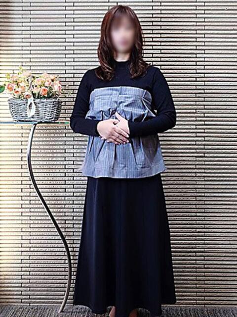 みどり 熟女家 十三店（待ち合わせ型デリヘル）