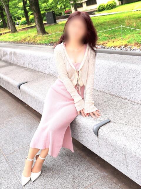 宏美 東京人妻フォーシーズンズ（人妻・熟女待ち合わせデリヘル）