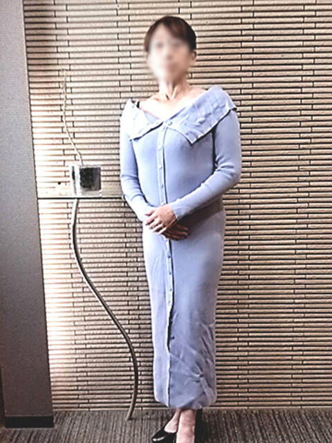 ざくろ 熟女家 十三店（待ち合わせ型デリヘル）