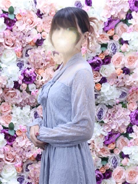広瀬るな 松戸人妻花壇（人妻デリヘル）
