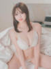 坂口まりの ウルトラホワイト（/）
