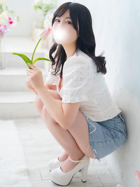 もも 白い巨乳(ホテヘル)